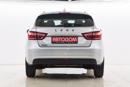 Продажа LADA (ВАЗ) Vesta I SW 1.6 MT (106 л.с.) 2018 Серебристый в Автодом