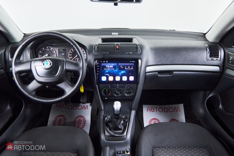Продажа Skoda Octavia II (A5) Рестайлинг 1.6 MT (102 л.с.) 2012 Черный в Автодом