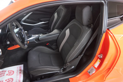 Продажа Chevrolet Camaro VI Рестайлинг 2.0 MT (275 л.с.) 2018 Оранжевый в Автодом
