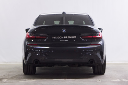 Продажа BMW 3 серии VII (G2x) 320d 2.0 AT (190 л.с.) 2019 Серебристый в Автодом