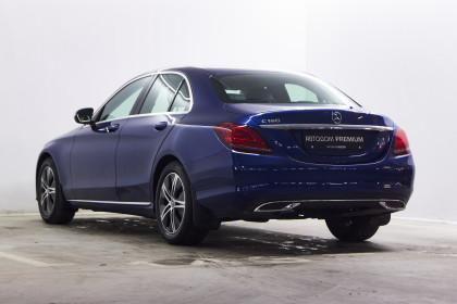 Продажа Mercedes-Benz C-Класс IV (W205) Рестайлинг 180 1.5 AT (156 л.с.) 2019 Синий в Автодом