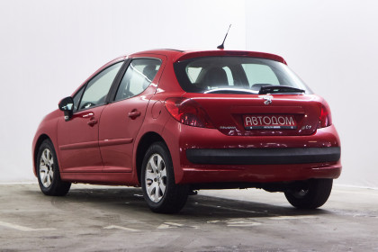 Продажа Peugeot 207 I 1.4 MT (75 л.с.) 2008 Красный в Автодом