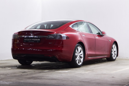 Продажа Tesla Model S I Рестайлинг P90D 0.0 AT (512 л.с.) 2016 Бордовый в Автодом