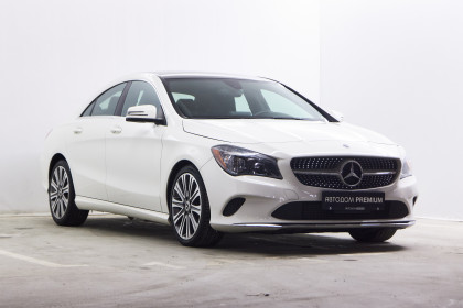 Продажа Mercedes-Benz CLA I (C117, X117) Рестайлинг 250 2.0 AMT (211 л.с.) 2017 Белый в Автодом