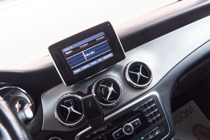 Продажа Mercedes-Benz GLA I (X156) 200 1.6 AMT (156 л.с.) 2014 Коричневый в Автодом