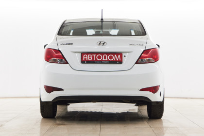 Продажа Hyundai Solaris I Рестайлинг 1.4 MT (107 л.с.) 2015 Белый в Автодом