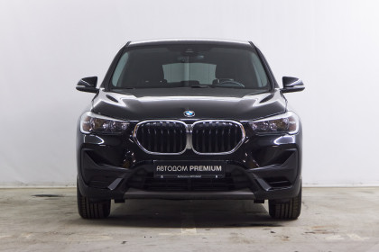 Продажа BMW X1 II (F48) Рестайлинг 20i sDrive 2.0 AMT (192 л.с.) 2019 Черный в Автодом