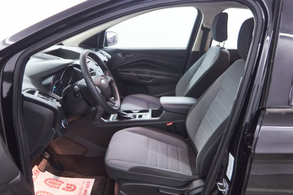 Продажа Ford Escape III Рестайлинг 2.5 AT (168 л.с.) 2018 Черный в Автодом