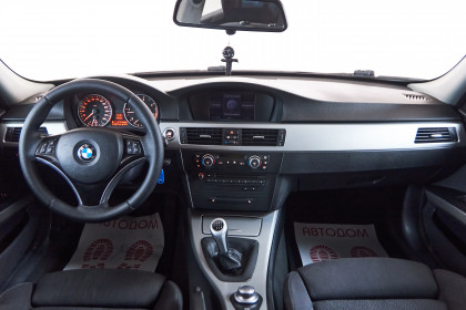 Продажа BMW 3 серии V (E90/E91/E92/E93) 325d 3.0 MT (197 л.с.) 2007 Черный в Автодом