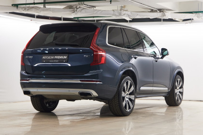Продажа Volvo XC90 II Рестайлинг 2.0 AT (320 л.с.) 2021 Синий в Автодом
