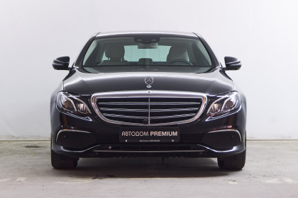 Продажа Mercedes-Benz E-Класс V (W213, S213, C238) 200 d 2.0 AT (150 л.с.) 2018 Черный в Автодом