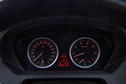 Продажа BMW 6 серии II (E63/E64) 645i 4.4 AT (333 л.с.) 2005 Черный в Автодом