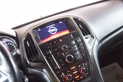Продажа Opel Astra J Рестайлинг 1.4 AT (140 л.с.) 2014 Коричневый в Автодом
