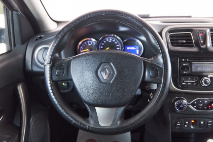 Продажа Renault Logan II 1.6 MT (102 л.с.) 2015 Белый в Автодом