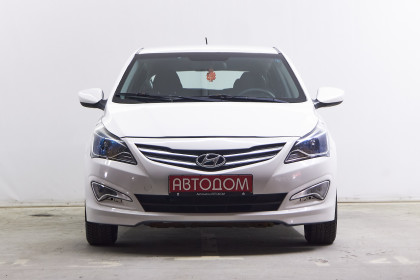 Продажа Hyundai Solaris I Рестайлинг 1.6 MT (123 л.с.) 2014 Белый в Автодом