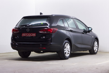 Продажа Opel Astra K 1.6 MT (110 л.с.) 2017 Черный в Автодом