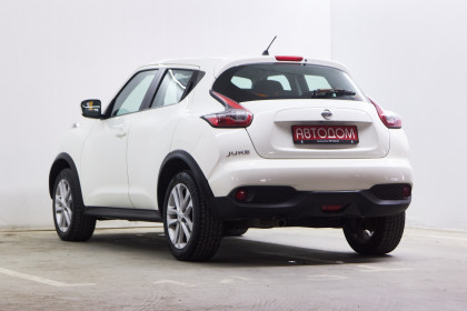 Продажа Nissan Juke I Рестайлинг 1.6 CVT (117 л.с.) 2014 Белый в Автодом