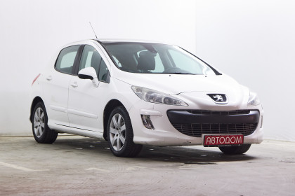 Продажа Peugeot 308 I 1.6 AT (120 л.с.) 2010 Белый в Автодом