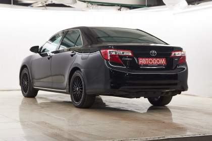 Продажа Toyota Camry VII (XV50) US Market 2.5 AT (178 л.с.) 2012 Черный в Автодом