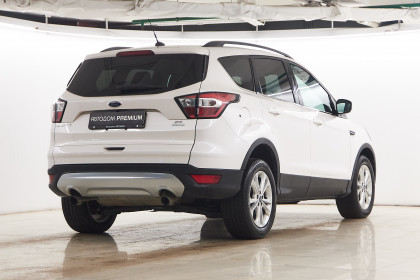 Продажа Ford Escape III Рестайлинг 1.5 AT (182 л.с.) 2017 Белый в Автодом