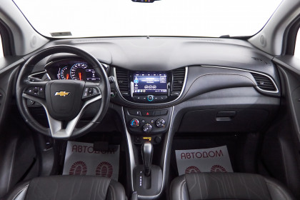 Продажа Chevrolet Trax I Рестайлинг 1.4 AT (140 л.с.) 2018 Белый в Автодом