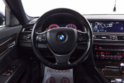 Продажа BMW 7 серии V (F01/F02/F04) Рестайлинг 740Li xDrive 3.0 AT (320 л.с.) 2013 Синий в Автодом