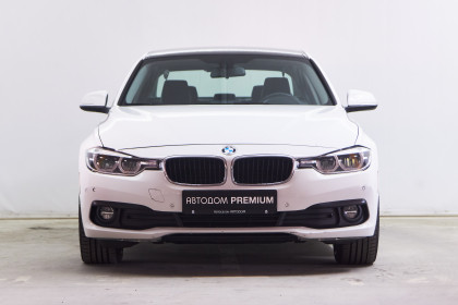 Продажа BMW 3 серии VI (F3x) Рестайлинг 320i 2.0 AT (184 л.с.) 2018 Белый в Автодом