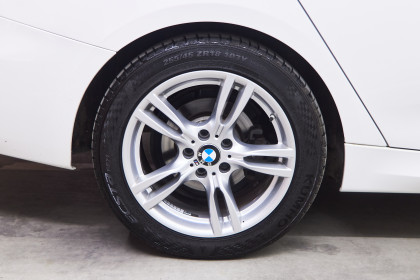 Продажа BMW 3 серии VI (F3x) Рестайлинг 320d xDrive 2.0 AT (190 л.с.) 2019 Белый в Автодом