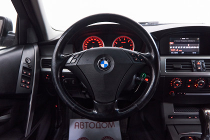Продажа BMW 5 серии V (E60/E61) 530i 3.0 AT (258 л.с.) 2007 Серый в Автодом