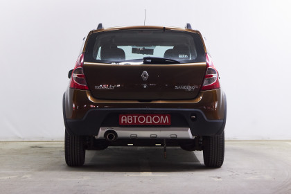 Продажа Renault Sandero I Stepway 1.6 MT (84 л.с.) 2013 Коричневый в Автодом