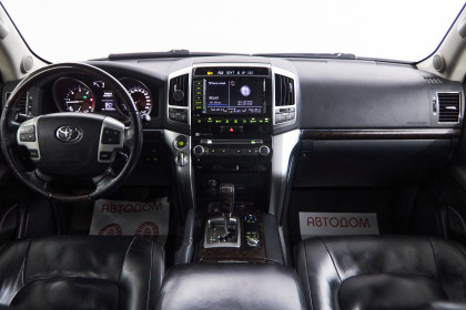 Продажа Toyota Land Cruiser 200 Series Рестайлинг 1 4.5 AT (272 л.с.) 2013 Черный в Автодом