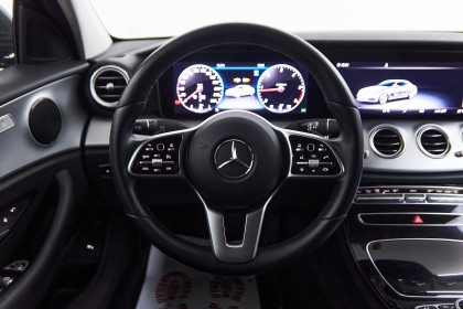 Продажа Mercedes-Benz E-Класс V (W213, S213, C238) 220 d 2.0 AT (194 л.с.) 2019 Серый в Автодом