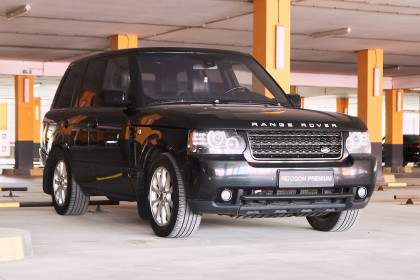 Продажа Land Rover Range Rover III Рестайлинг 2 4.4 AT (313 л.с.) 2012 Черный в Автодом