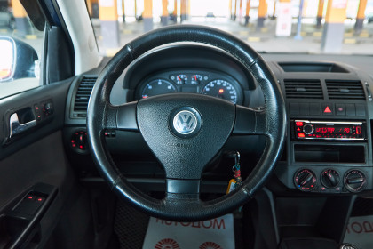 Продажа Volkswagen Polo IV Рестайлинг 1.4 MT (80 л.с.) 2006 Синий в Автодом