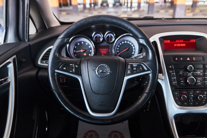 Продажа Opel Astra J 1.4 MT (100 л.с.) 2011 Синий в Автодом