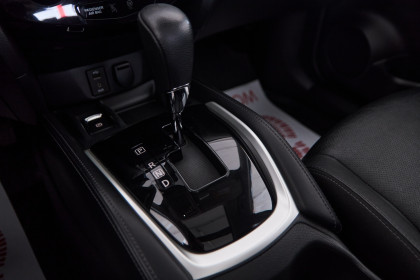 Продажа Nissan X-Trail III 2.5 CVT (171 л.с.) 2017 Черный в Автодом