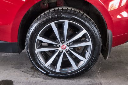 Продажа Jaguar F-Pace I 2.0 AT (250 л.с.) 2018 Красный в Автодом