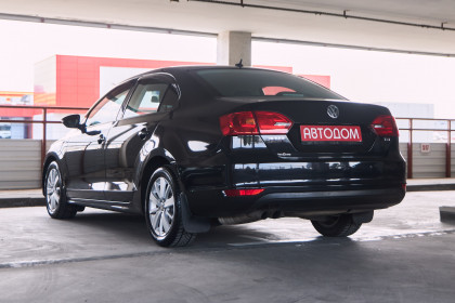Продажа Volkswagen Jetta VI 1.4 AMT (122 л.с.) 2013 Черный в Автодом