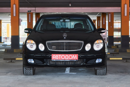 Продажа Mercedes-Benz E-Класс III (W211, S211) 270 2.7 MT (177 л.с.) 2003 Черный в Автодом