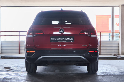 Продажа Volkswagen Taos I 1.6 AT (110 л.с.) 2021 Красный в Автодом