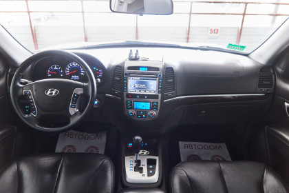 Продажа Hyundai Santa Fe II Рестайлинг 2.2 AT (197 л.с.) 2012 Белый в Автодом