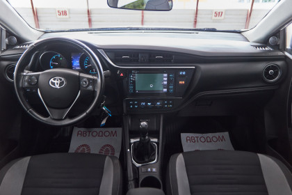 Продажа Toyota Auris II Рестайлинг 1.6 MT (112 л.с.) 2015 Белый в Автодом