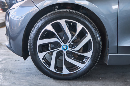 Продажа BMW i3 I (I01) REX 94Ah 0.6 AT (170 л.с.) 2016 Серый в Автодом