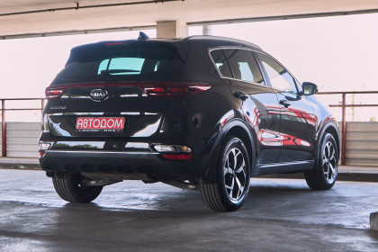 Продажа Kia Sportage IV Рестайлинг 2.0 AT (150 л.с.) 2020 Черный в Автодом