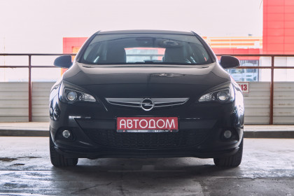 Продажа Opel Astra J Рестайлинг GTC 1.4 MT (140 л.с.) 2012 Черный в Автодом
