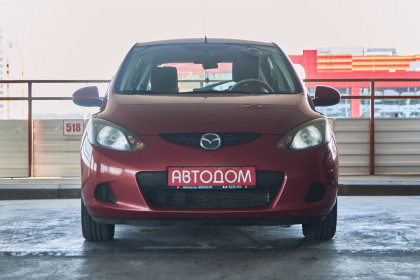 Продажа Mazda 2 II (DE) 1.5 AT (103 л.с.) 2008 Красный в Автодом