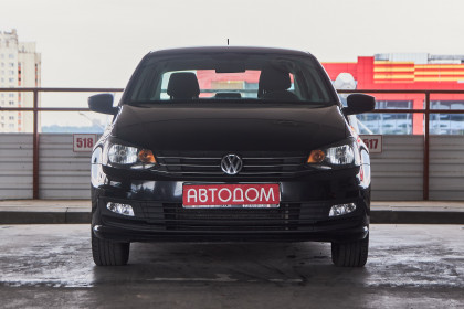 Продажа Volkswagen Polo V Рестайлинг 1.6 MT (105 л.с.) 2015 Черный в Автодом