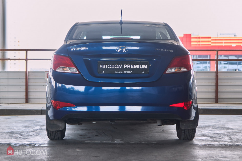 Продажа Hyundai Solaris I Рестайлинг 1.4 MT (107 л.с.) 2015 Синий в Автодом