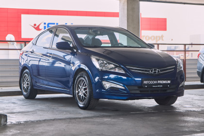 Продажа Hyundai Solaris I Рестайлинг 1.4 MT (107 л.с.) 2015 Синий в Автодом