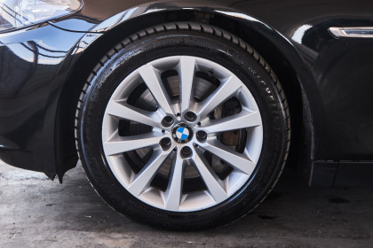 Продажа BMW 5 серии VI (F10/F11/F07) Рестайлинг 530d xDrive 3.0 AT (258 л.с.) 2014 Черный в Автодом